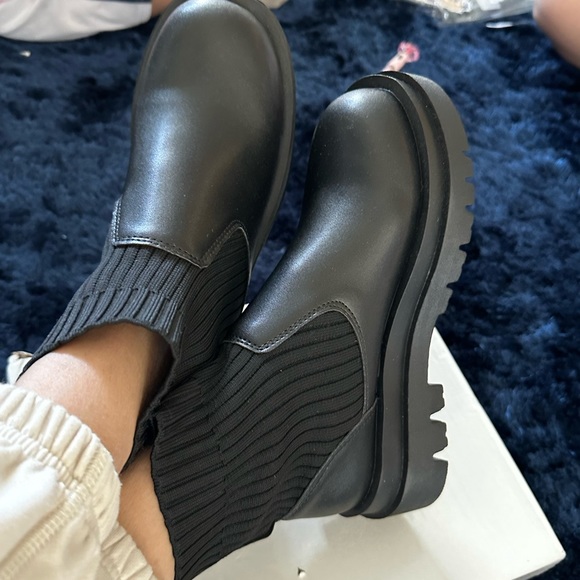 Botas muy cómodas no pesan nada color negras - Picture 3 of 4